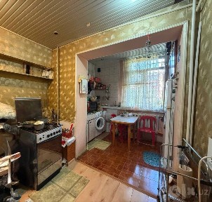 Продам квартиру Ц-4 3/3/4 | алайский 70м2