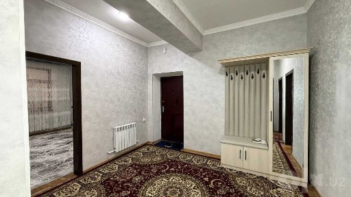Farg'ona shaxar, Mediaparkda 3-xona 4-xona qilingan uy sotiladi.