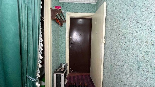 Dokanalda 2 xona 3 qavat skvaznoy kvartira sotiladi.ID: 2543
