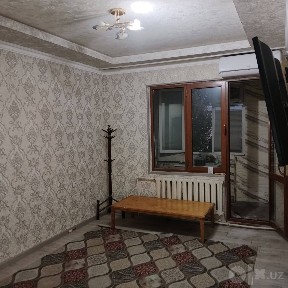 Новза метро якинида 2-хонали квартира срочно арендага берилади