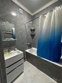 Maksimgorki metro 2xonali kvartira ijaraga beriladi srachno