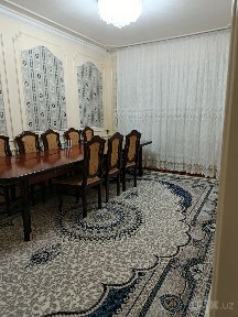 Срочно продаётся 5 комнатная квартира