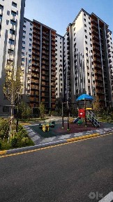 Tower Up 1 линия вид на дорогу, 70м2 с ремонтом и арендатором
