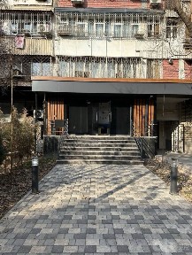Ц-1 | Бон кафе - Продается нежилое помещение/Евро офис с мебелью 150м2
