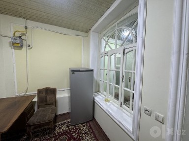 Продается дом 2 соток по ул. Махмуда Кушгари орн. сквер Памяти