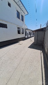 Продается квартира яшнабот ул м. ашрафи рисивий завод3ком 5