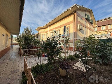 Продается Дом под Коммерцию 679 м2, 8,6 сот, Военный Госпиталь