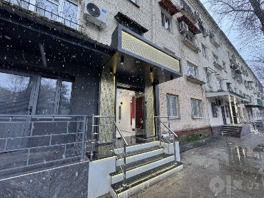Чиланзар | Пионерский - Продается нежилое помещение вдоль дороги 65м2