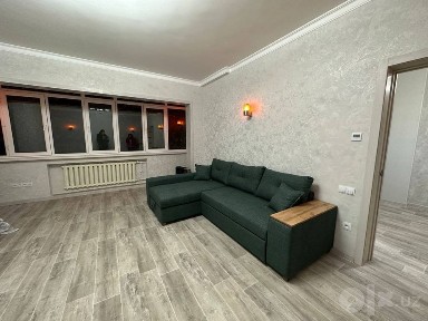 Продажа! Юнусабад -4 кв. 2/1/9 можно под тихий офис