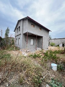 dacha sotiladi 6 sotix