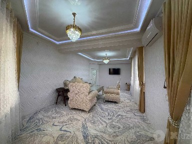 3х комнатная квартира 100кв/м, со всеми удобствами, Микрорайон
