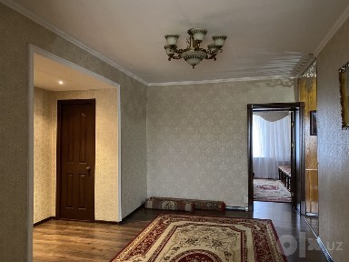 Продается своя 2/4/4 Ц-15 Жангох в центре