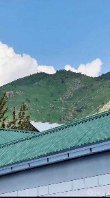 узимиз учун курилган дача срочно сотилади