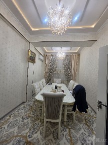 Barcha qulayliklarga ega 3 xonali kvartira sotiladi.