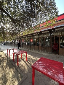 Ахангаран 750м2 кафе, банкетный зал, магазин 8 соток