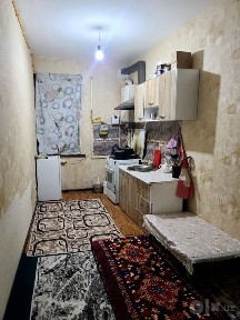 Аренда Корасув 6 базарчик 1 ком 3 этаж 3 этажка необхадими ест
