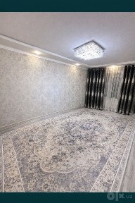 БЕЗ АГЕНТСТВО ! 3 х ком квартира 6 метровый болкон в Кирпичном доме