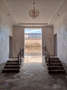 Yangi qurilgan Uchastka tez va arzon narxda sotiladi sotiladi