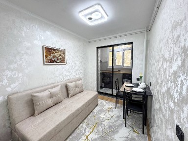 Квартира продаётся Чиланзар 8 квартал 1в2/2/4 меб тех ор. Трц парус