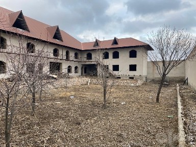 Участка сотилади