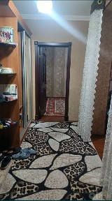 Arenda kvartira shaxriston metro oldida oʻgʻil bolalarga