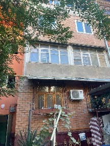 Продам чиланзар 6. Двух комнатная. Балкон 2x6