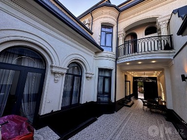 ПРОДАЁТСЯ Элитный ДОМ Юнусабад Бодомзор 1,5 Соток