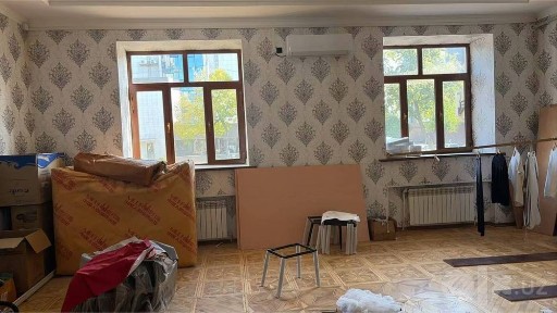 Сдается место в центре ул. Нукус 300м2 под Уйгурскую или Китайс кухню.