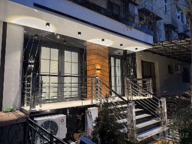 Эльбек | Зор тв - Продается нежилое помещение вдоль дороги 100м2