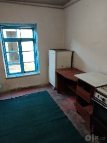 Ховли 2хона 1та кухня баня Уртасарой