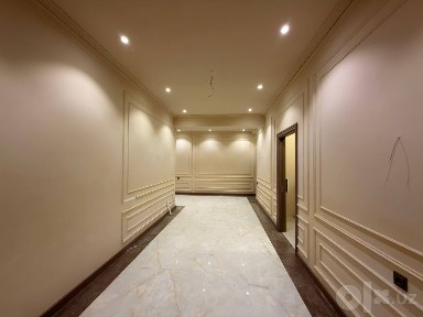 Продам в ЖК Kazahstan, 141 м², 3-х комнатная квартира, 9 этаж, своя