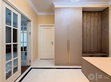 Long-term apartment rental