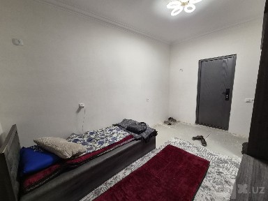 Яшнобод Тузел, ДокаХлеб оркасида 1 хонали Общежитя сотилади