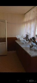 Продаётся 2-х ком. кв. на 1 этаже 4-х эт. дома (77-я серия) Юнусабад