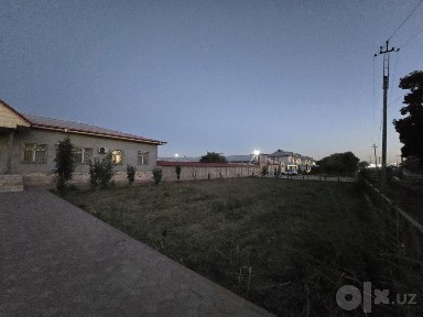 Qarshi shahrida katta baza ijaraga beriladi | 8 xona ofis + skladlar +