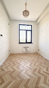 Продаётся 4х ком квартира 1 этаж