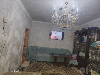 Qorasuv massivida 3 xonalik uy sotiladi