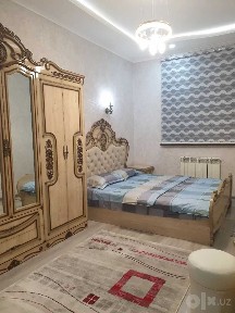 Сдаётся квартира Тансикбой рядом Базар Табассум 3-ком Каракамыш 2/4