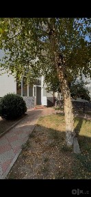 Мирзо Улугбек Феруза массив 4,5-сотих ховли сотилади