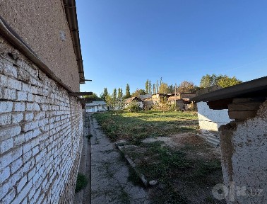 Кибрай тарафда 10 соток ер