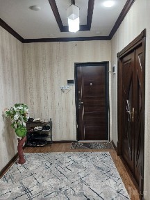 4-х Комнатная квартира с ремонтом на Сергели-8