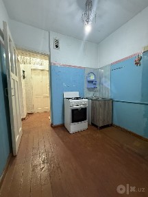 Срочно продам 1/4/4 на Кадышева