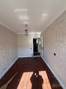Продается 4х комнатная квартира на 2 этаже в центре города А. Темура