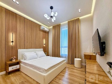 Продам ЖК Oz Mahal Мирзо Улугбекский р-н ор-р Новомосковская