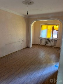 Срочно продоються 3 комнатнаю квартира. Без пасредник
