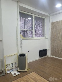 Продаётся Нежилое помещение м Ойбек