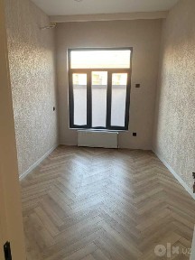 Продается 2х этажный коттедж в Чинабаде. Дом 4х комнатный.