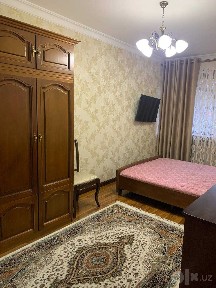 Сдается НОВАЯ квартира 2/4/9 на массиве Юнусабад