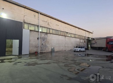 Сдается в аренду помещение под склад 2600 м2.Удоб локайия ПЗ С Рахим