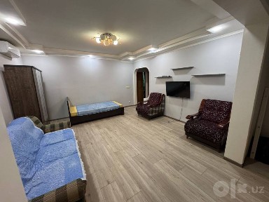 1/1/9 Парк Ашхабад! Ресторан Шохона! Аренда 400 $